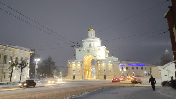 Утренний дайджест «ВН»: погибший владимирец в СВО, новые правила рыболовства и бумажные 5-рублевки