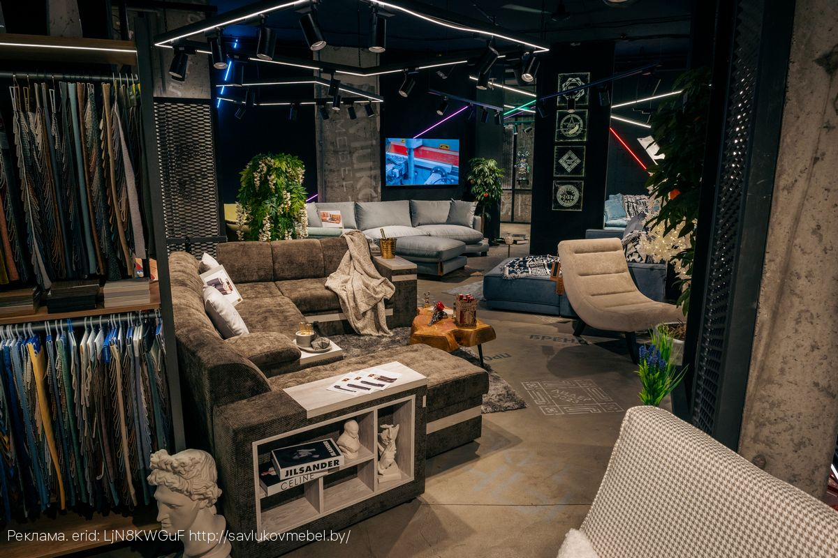 Диванный движ: самый креативный салон мягкой мебели открыли в Брянске