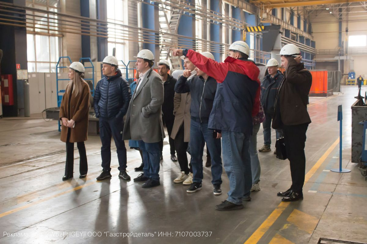 Молодые промышленники познакомились с работой  ведущих Тульских предприятий