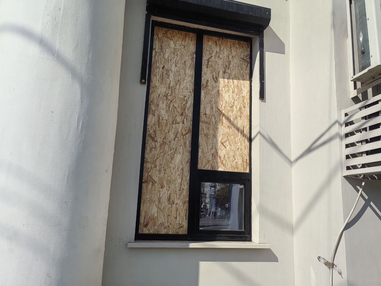 Preview Image 1