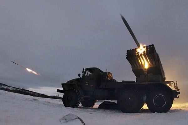 Минобороны РФ: в ответ на террористические акции в Брянской области ВС РФ нанесли массированный удар возмездия Минобороны РФ: в ответ на террористические акции в Брянской области ВС РФ нанесли массированный удар возмездия
