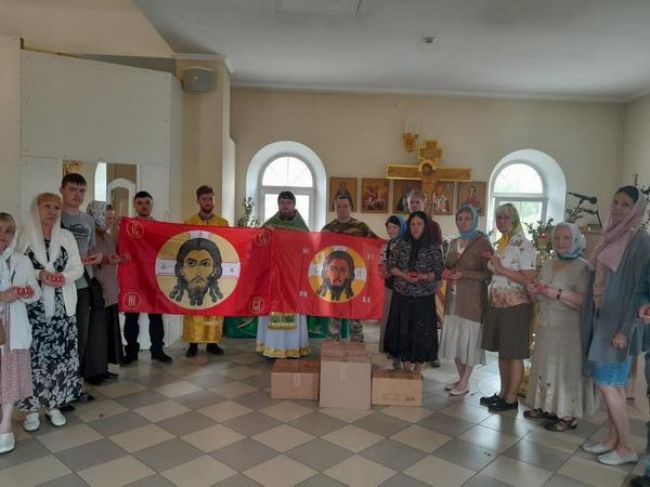 Брянские прихожане передали бойцам СВО в приграничье гуманитарный груз