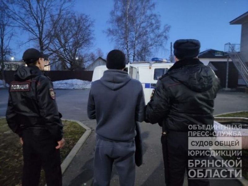 Брянец до смерти забил лопатой пенсионера из-за спора по Украине ...