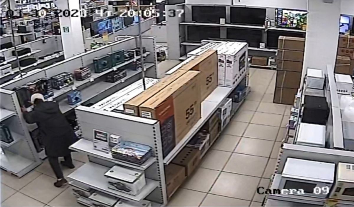 В Брянске поймали любителя радиоуправляемых игрушек, обокравшего магазин на 30 тысяч рублей