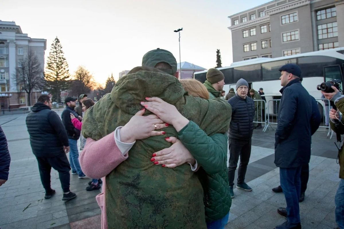 Родственники участников СВО из Брянской области получат дополнительный отпуск