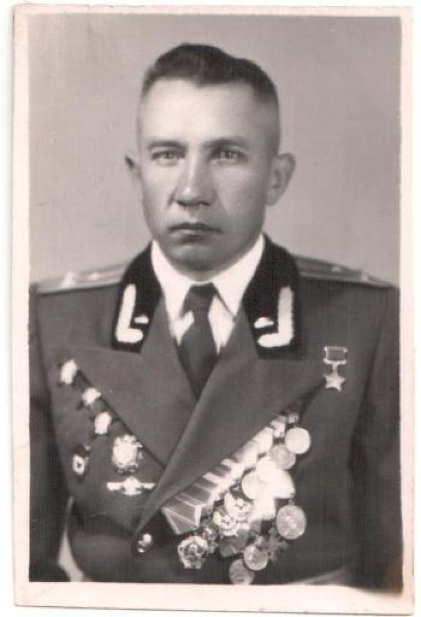 Герой Советского Союза Николай Федорович Корнюшкин