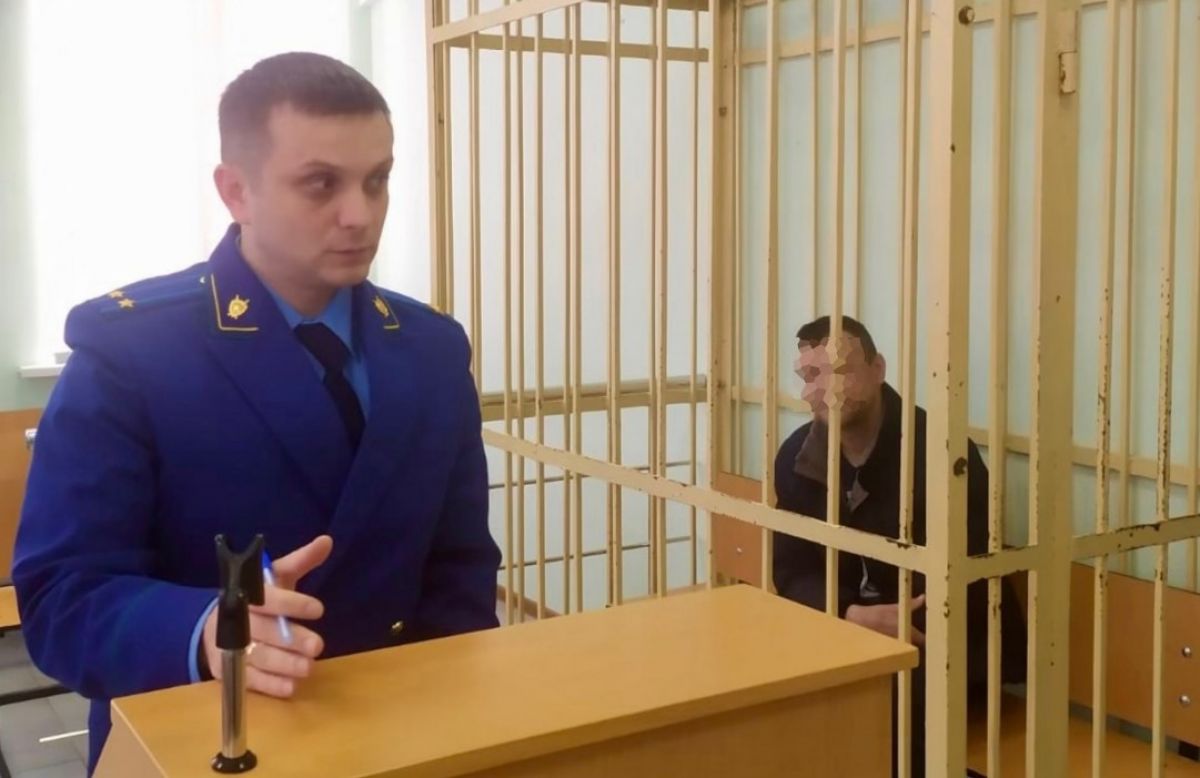 Жителя Брянска арестовали за повторную серию краж из магазинов областного центра