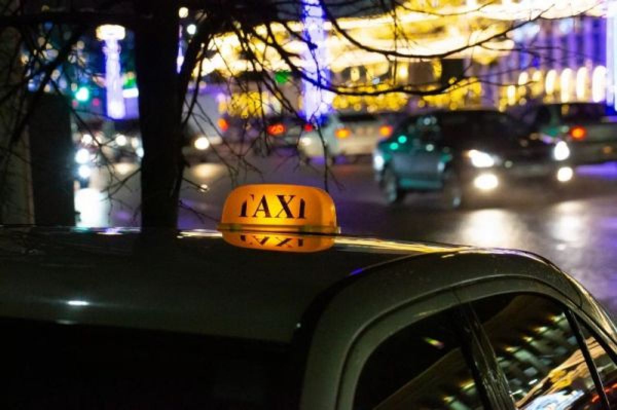 Брянца осудят за вымогательство денег с погарских таксистов