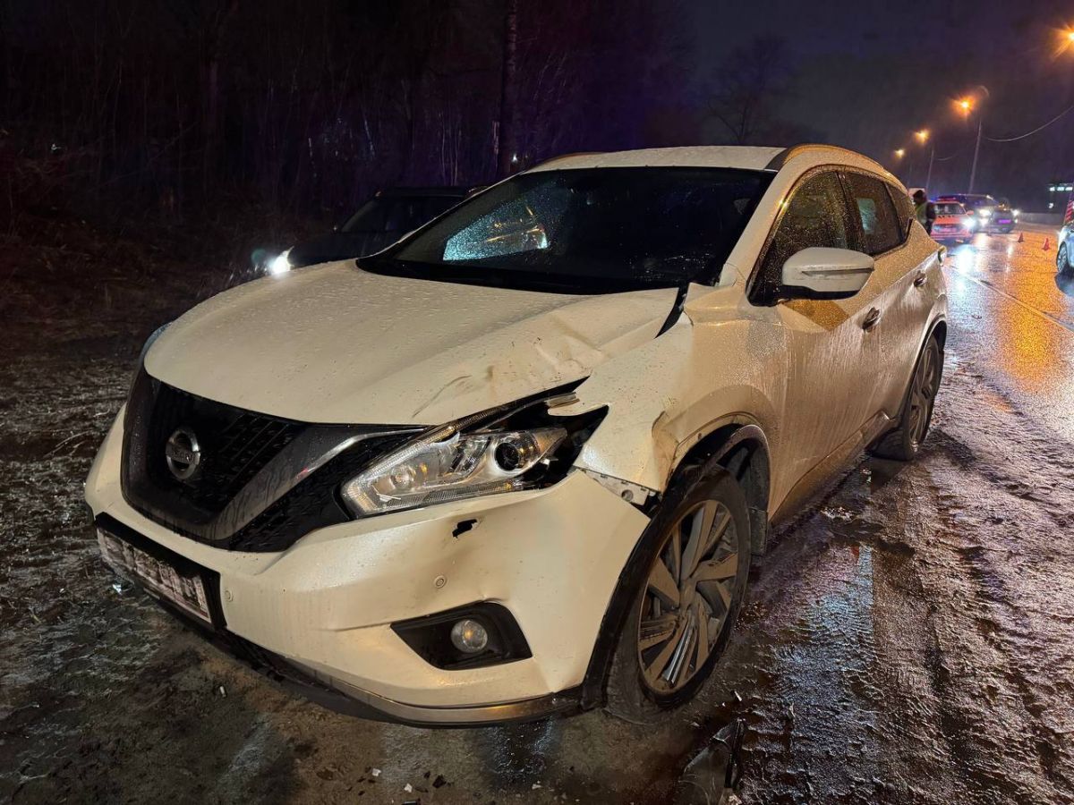 Под Брянском Nissan Murano сбил человека