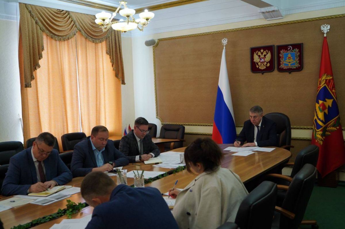 Богомаз рассказал, как будут восстанавливать пострадавшую от ВСУ Брянскую область