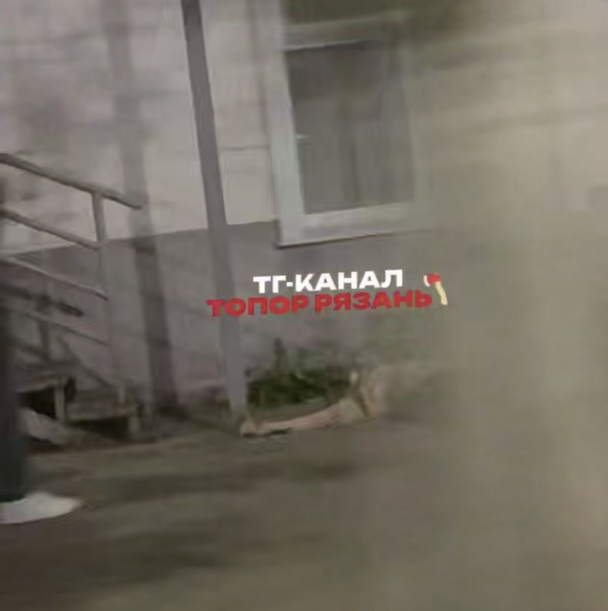 Тело человека обнаружили у ДК в Рязани