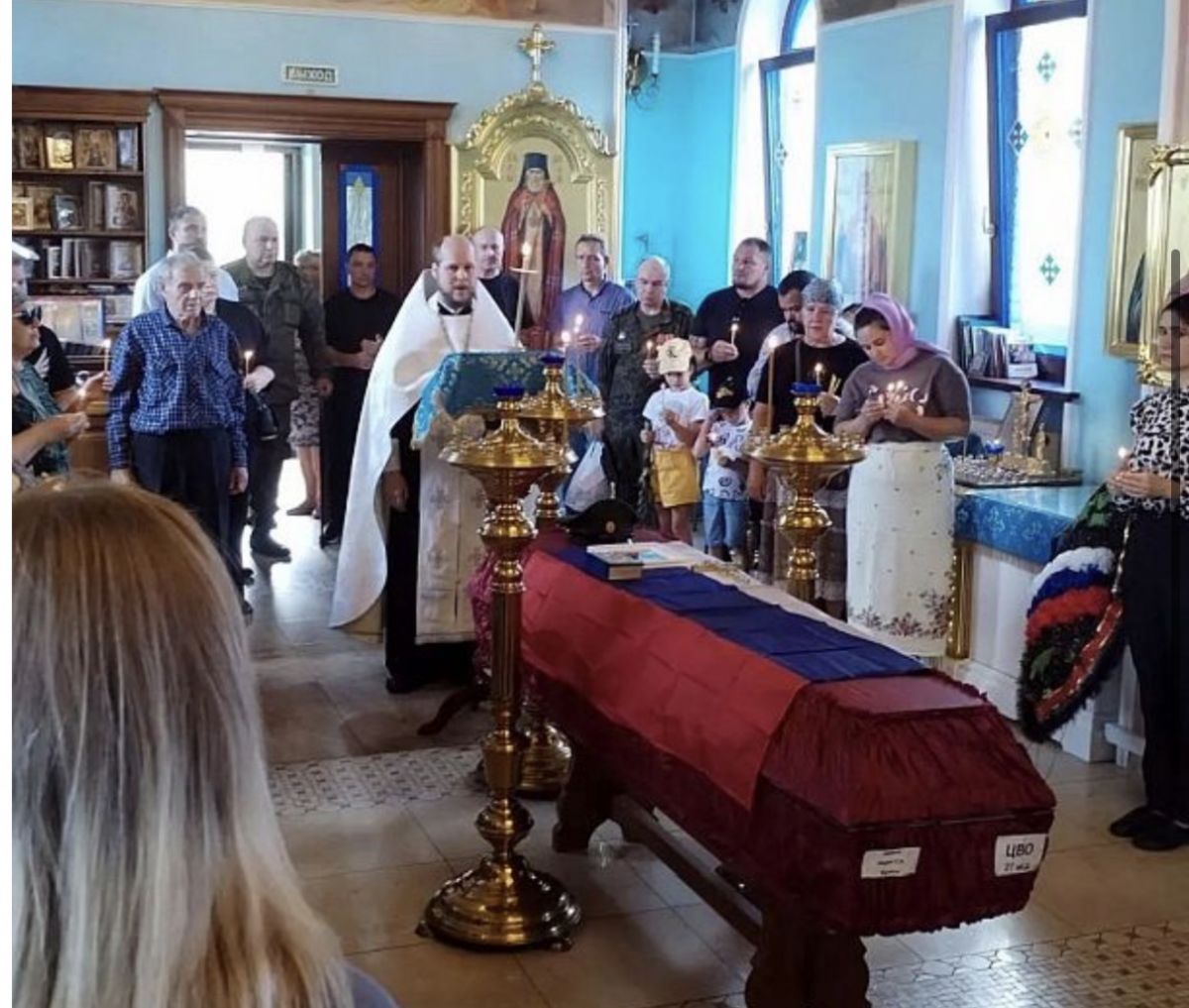 В Навлинском районе простились с погибшим в зоне СВО Сергеем Ивкиным