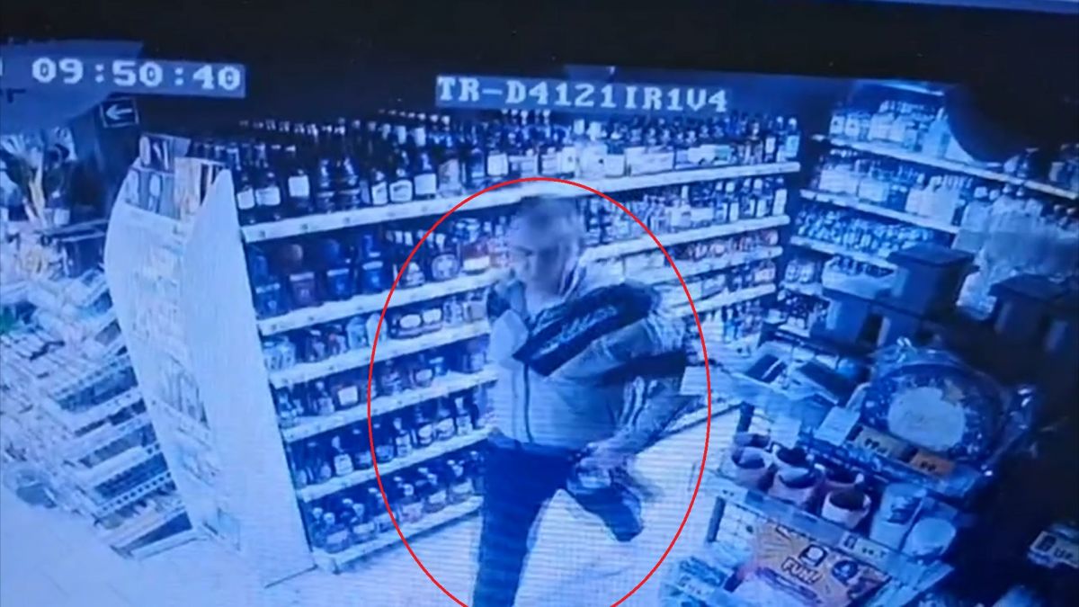 Брянец украл из одного магазина 72 бутылки алкоголя