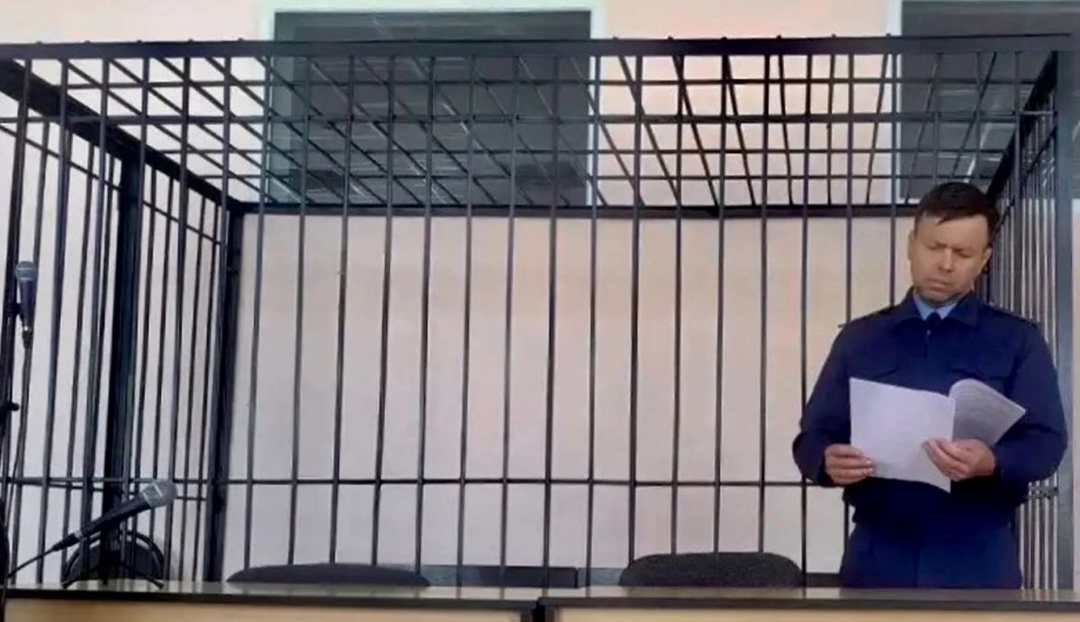 Житель Трубчевска осуждён за удар полицейского по лицу