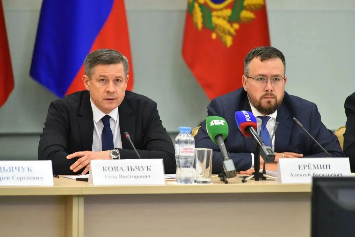 Врио губернатора Брянской области Егор Ковальчук официально приступил к работе