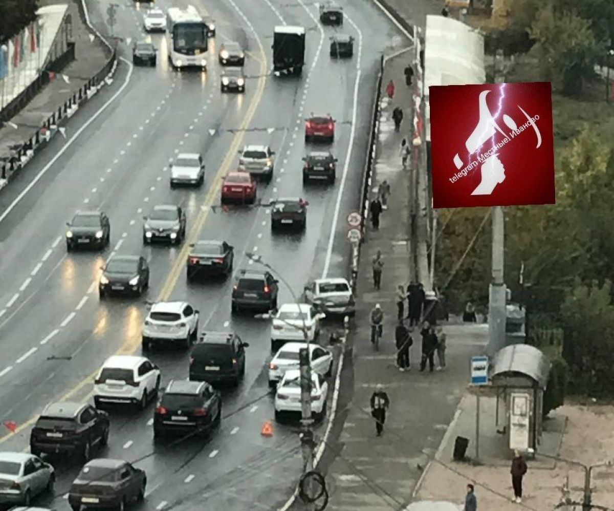 В Иванове на Шереметевском проспекте произошло массовое ДТП