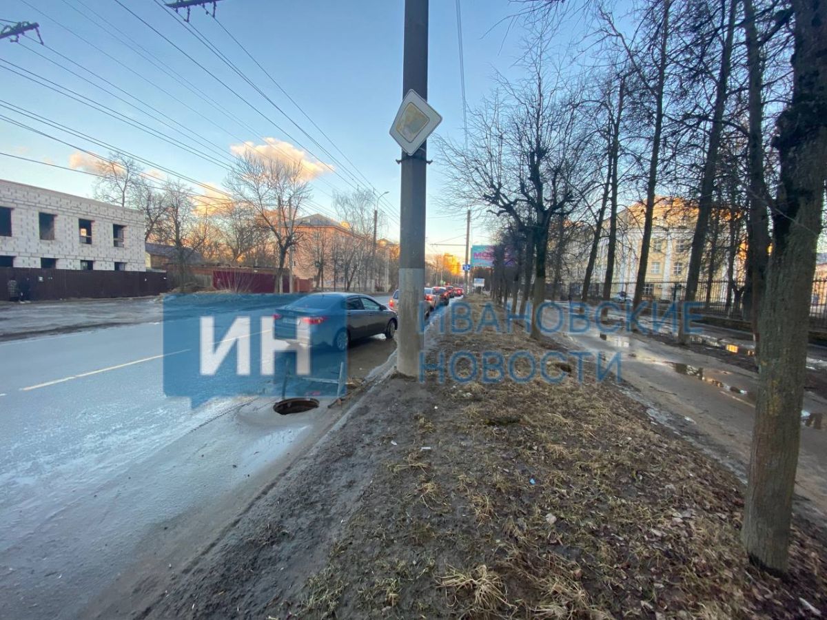 Ивановские водители могут столкнуться с опасным препятствием на улице Ермака