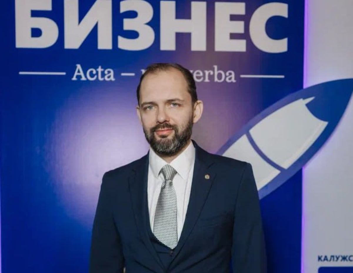 Илья Сергеевич Зенов