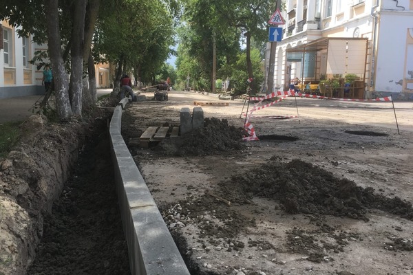 В Калуге сорвали сроки ремонта Воскресенской