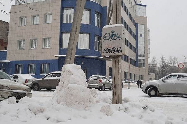 Снежную гору рядом с Правительством Калужской области ликвидировали