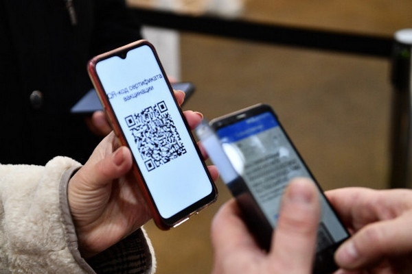 Введение QR-кодов в Калужской области отложили на неопределенный срок