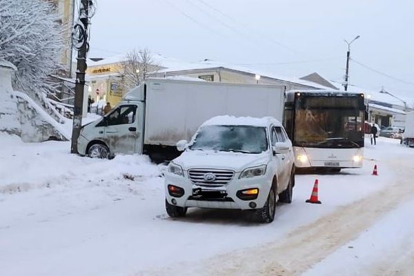 Обнародовали оригинальные подробности массового ДТП в Калужской области с участием рейсового автобуса