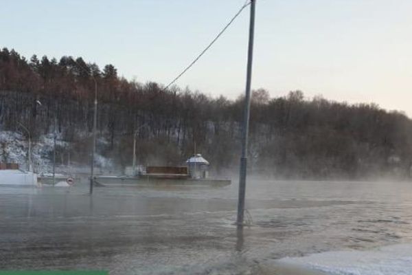 Понтонный мост через Оку возле Калуги пока не откроют для движения