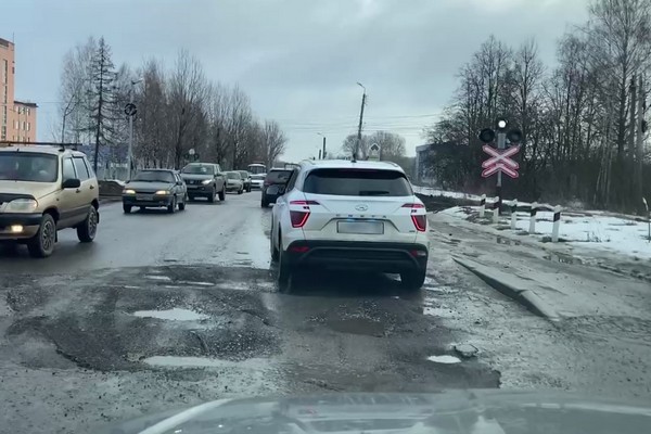 Калужане возмущены качеством ремонта железнодорожного переезда на Грабцевском шоссе