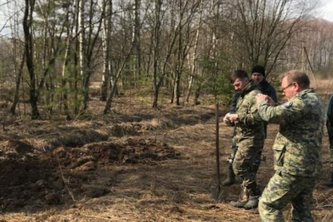 Психически нездоровый житель Калужской области задушил знакомую и спрятал ее тело в колее