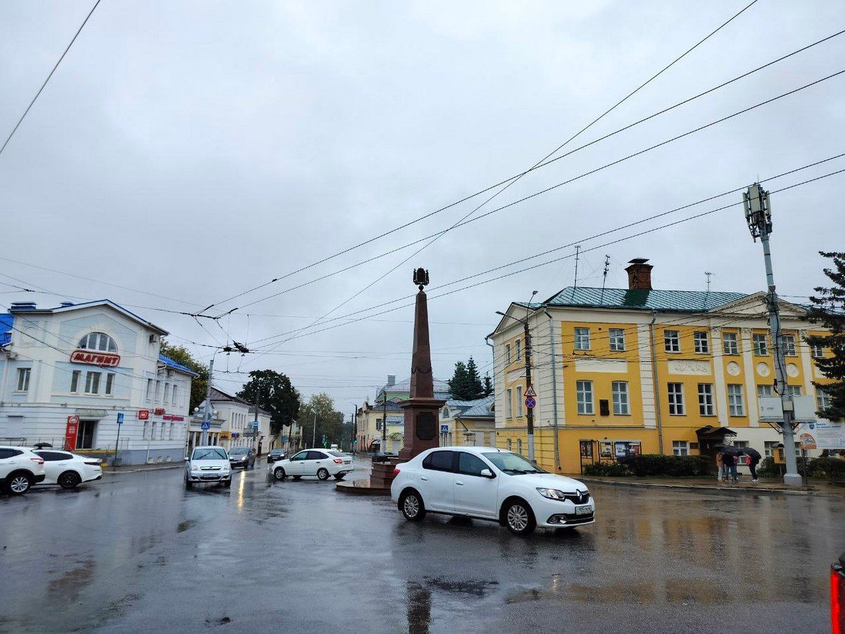 Ограждение стелы «Город воинской доблести» в Калуге обойдется в более чем полмиллиона рублей