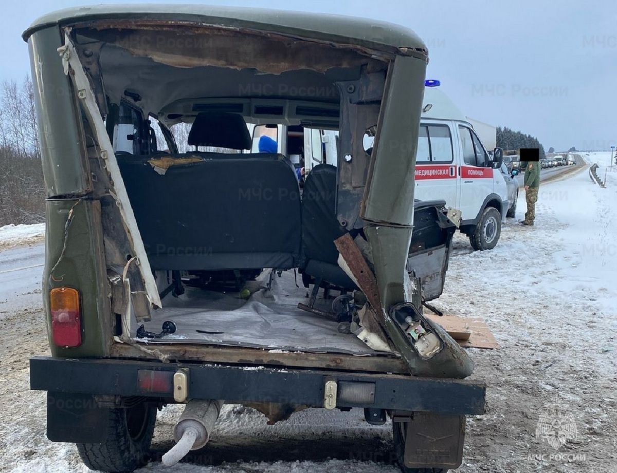 В массовой аварии с «Газелью» под Калугой пострадали несколько человек