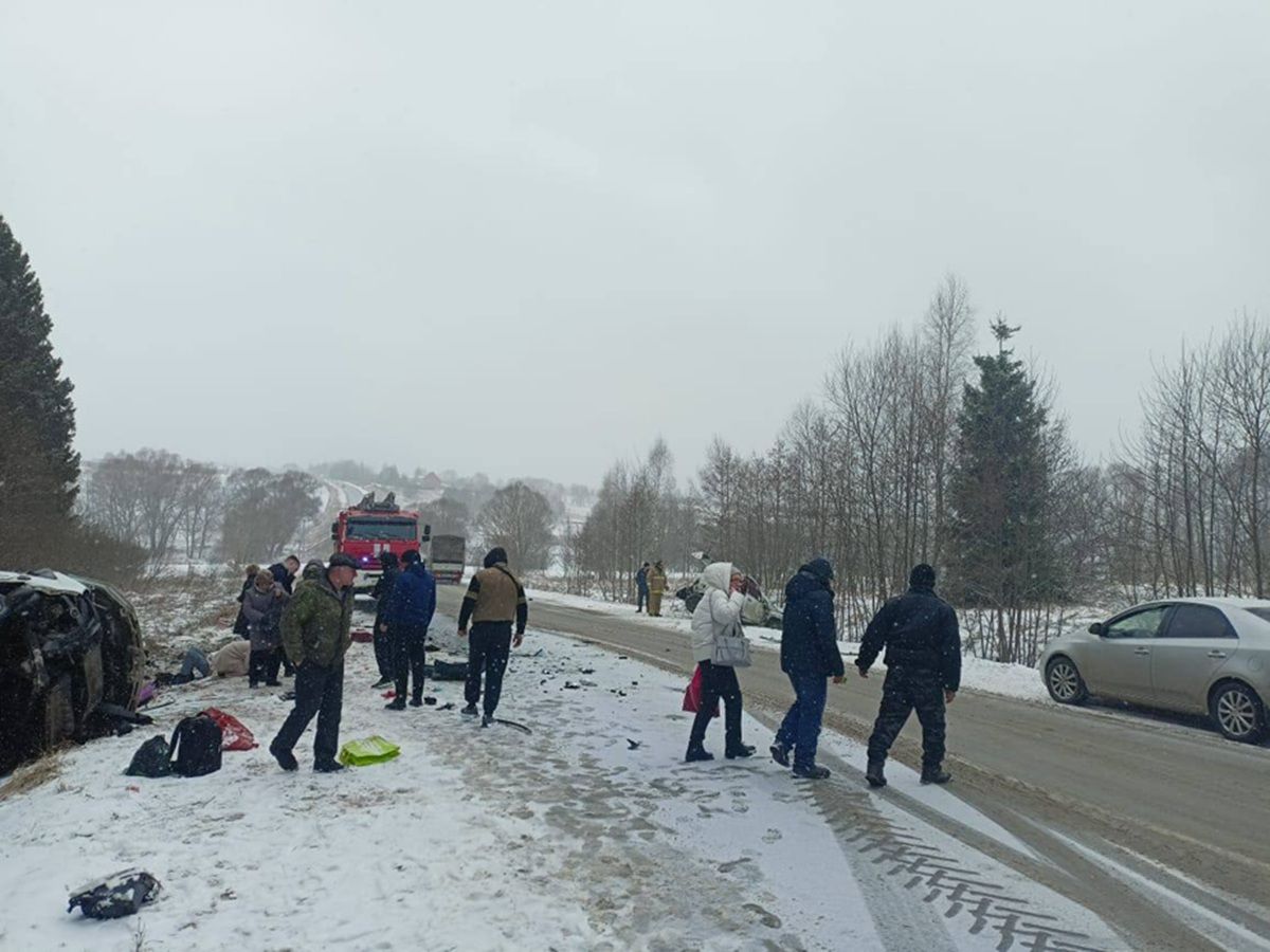 До 15 человек возросло количество пострадавших в ДТП с маршруткой в Калужской области