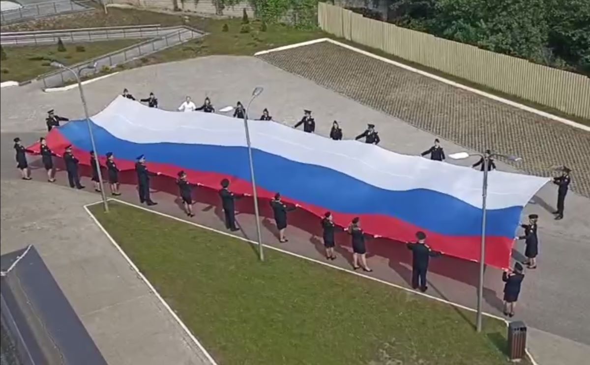 кадр из видео пресс-службы областного УФССП