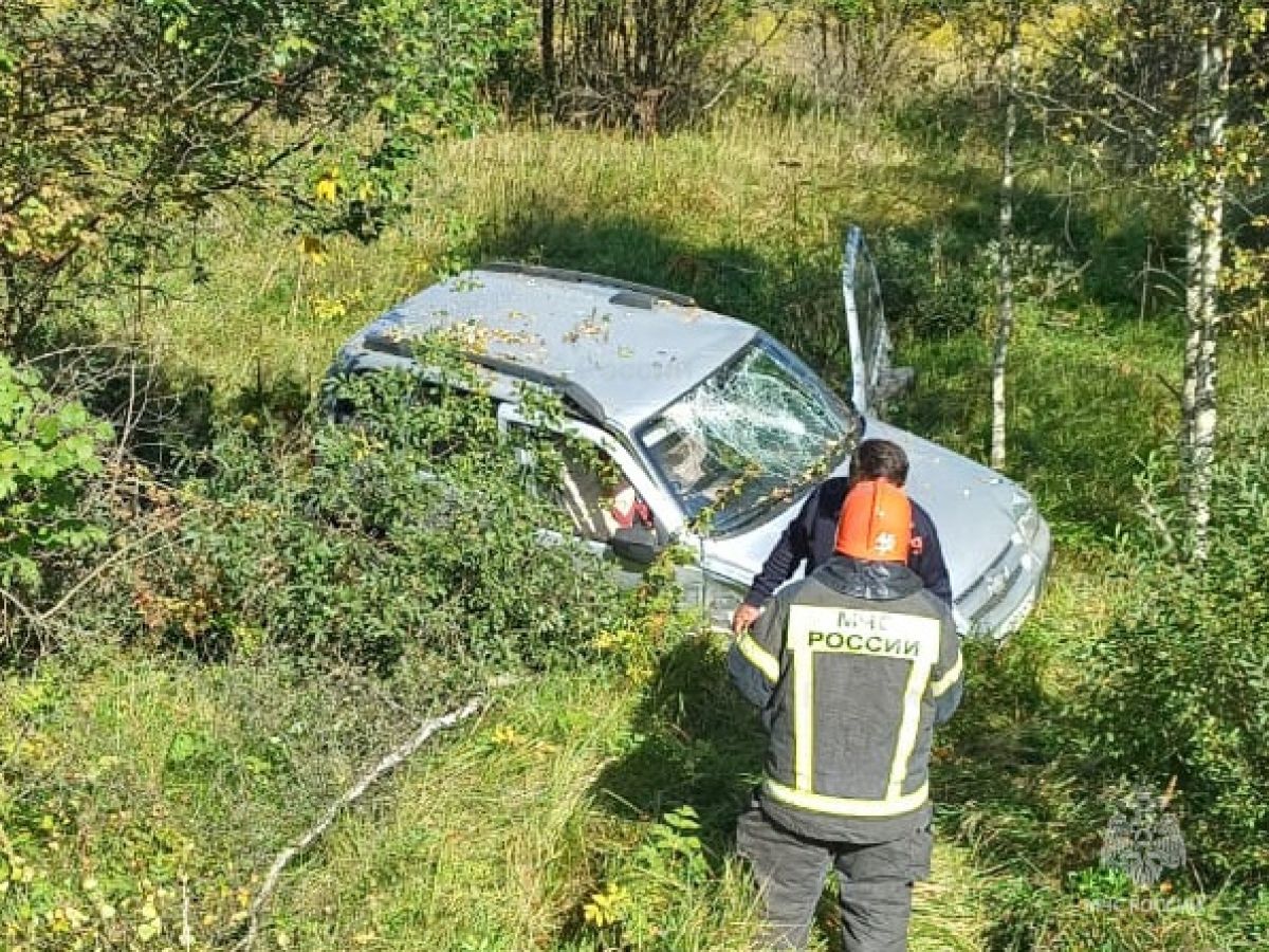 Человек пострадал при столкновении двух автомобилей под Калугой