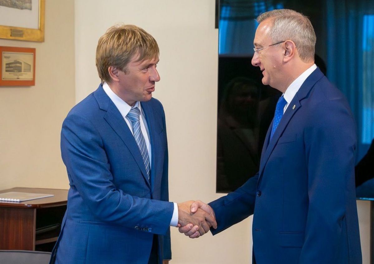 Глава Росмолодежи работает в Калуге Глава Росмолодежи работает в Калуге