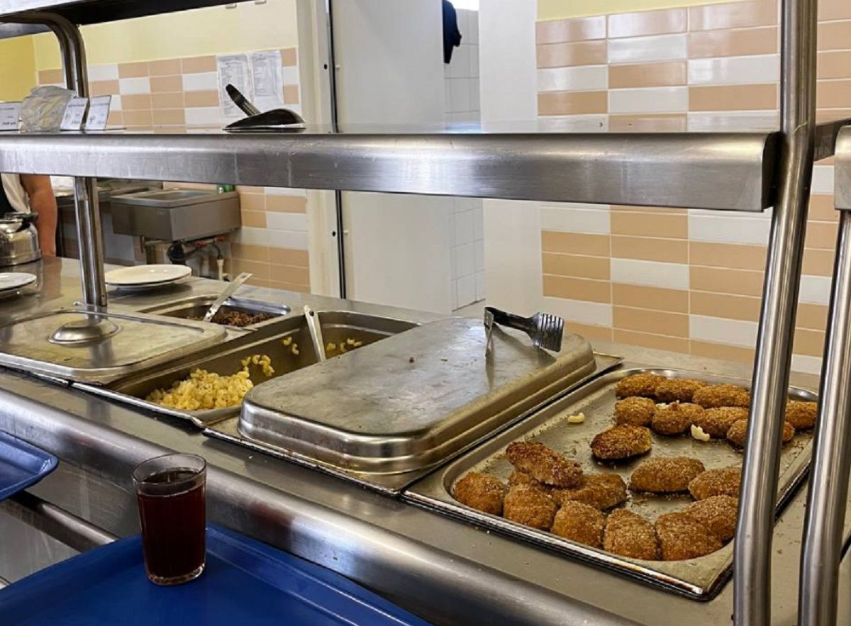 Поставщик снизит цены на обеды в школах Калуги