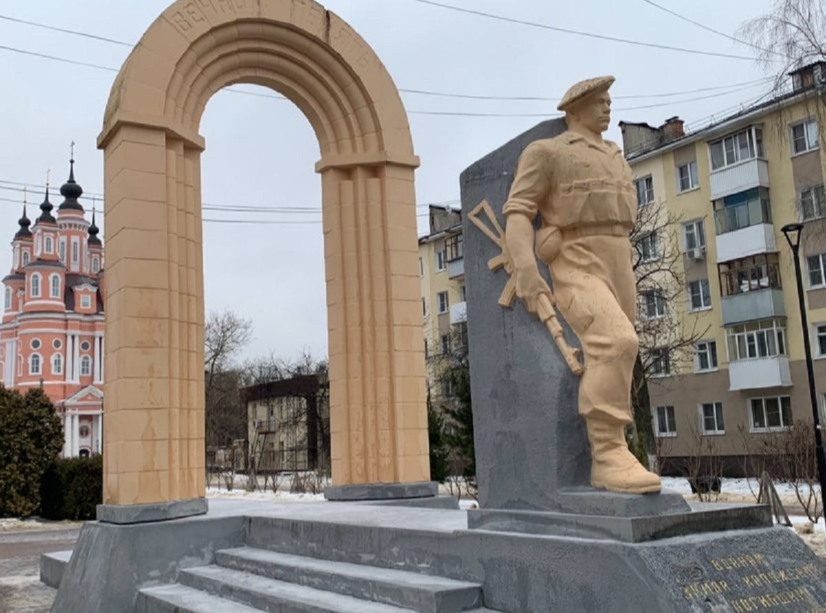 «Дувал был цвета Марса, а девочка несла арбуз»: калужанин Юрий Ерофеев о том, как 40-я армия покидала Афганистан