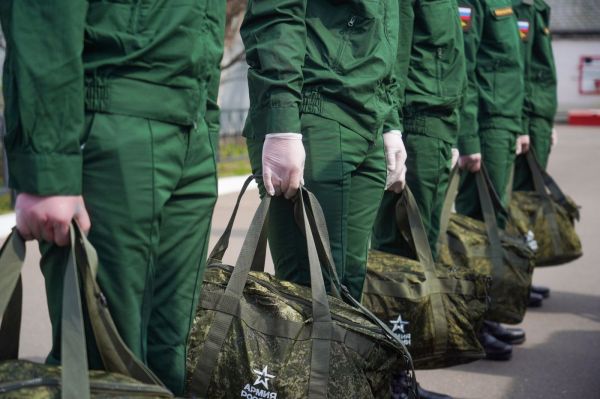 Минобороны выпустило уточнение по специальностям, работники которых не попадают под частичную мобилизацию
