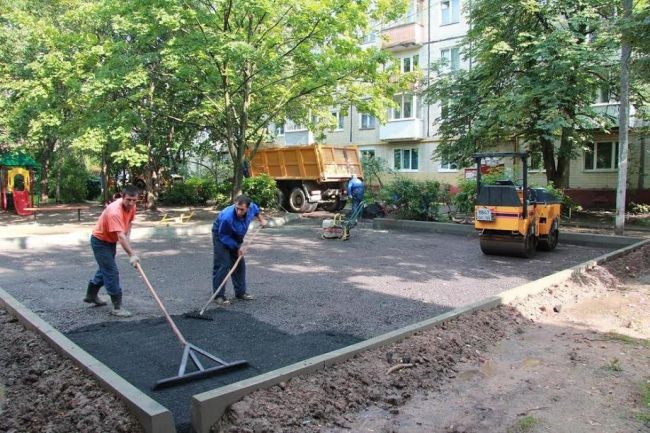 В Орловской области подрядчики сорвали сроки 53 контрактов по благоустройству