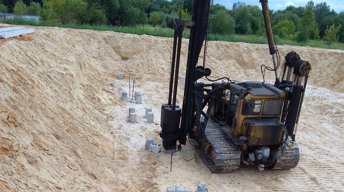 В Орле за подрядчиком, строящим станцию умягчения воды, установили ...
