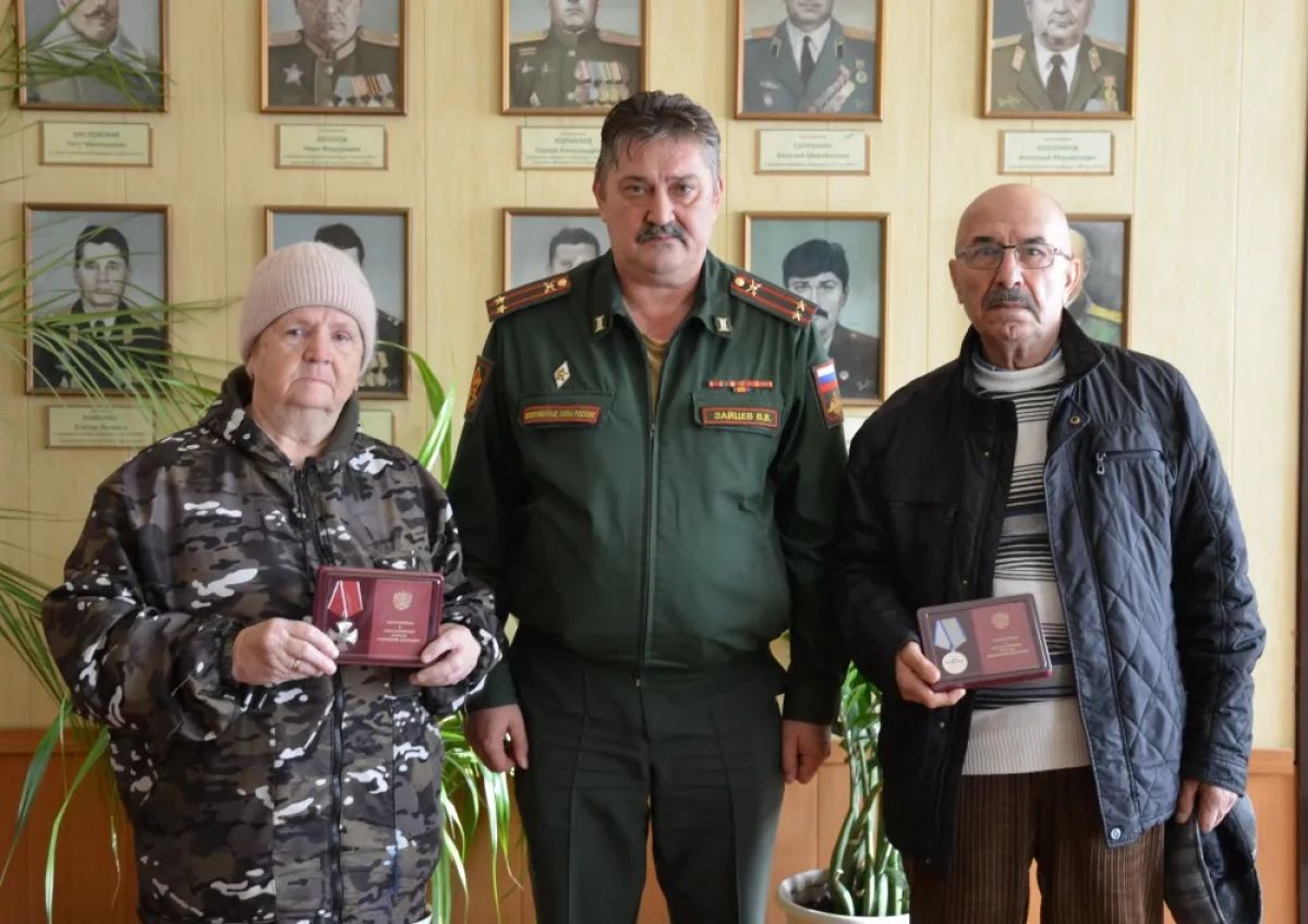 В Мценске 11 участников СВО наградили посмертно