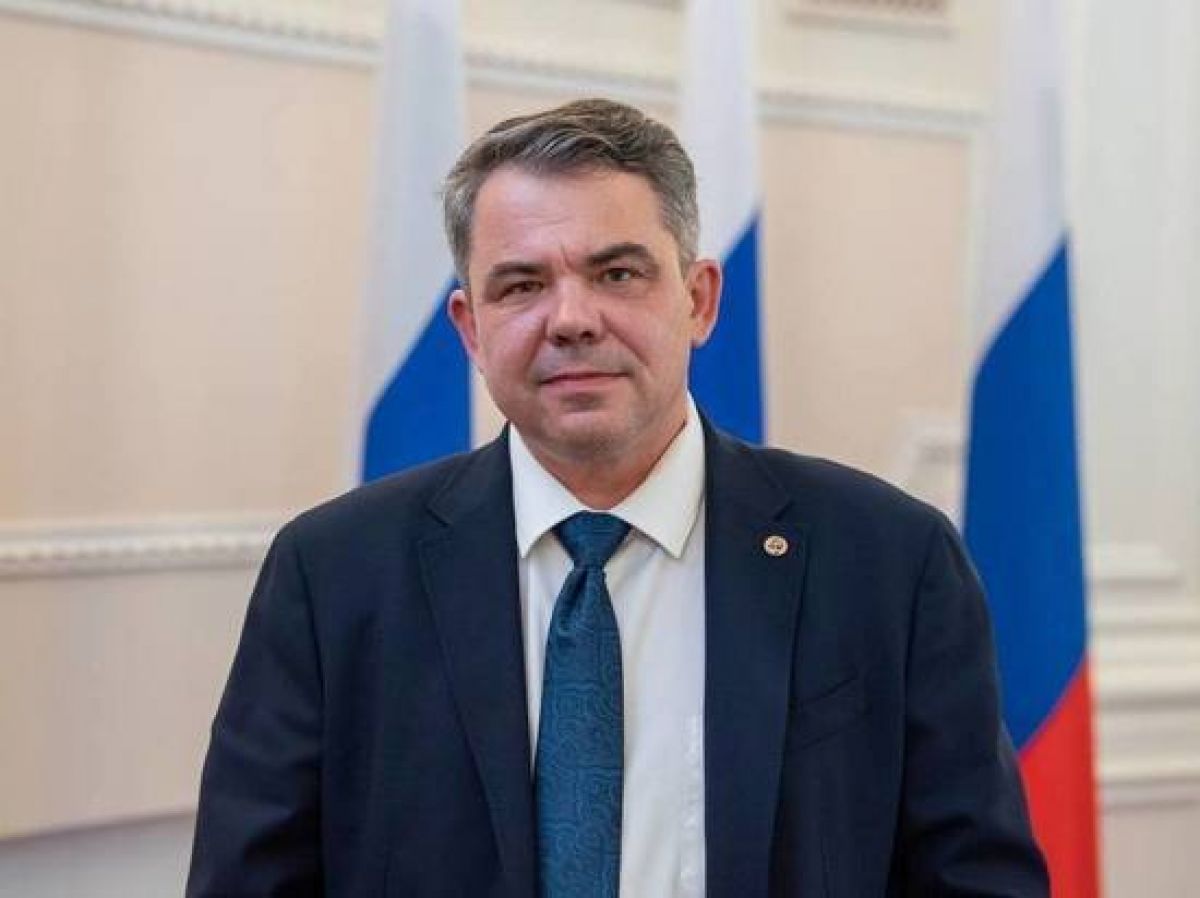 На линейку к орловским студентам приехал замминистра науки Дмитрий Пышный