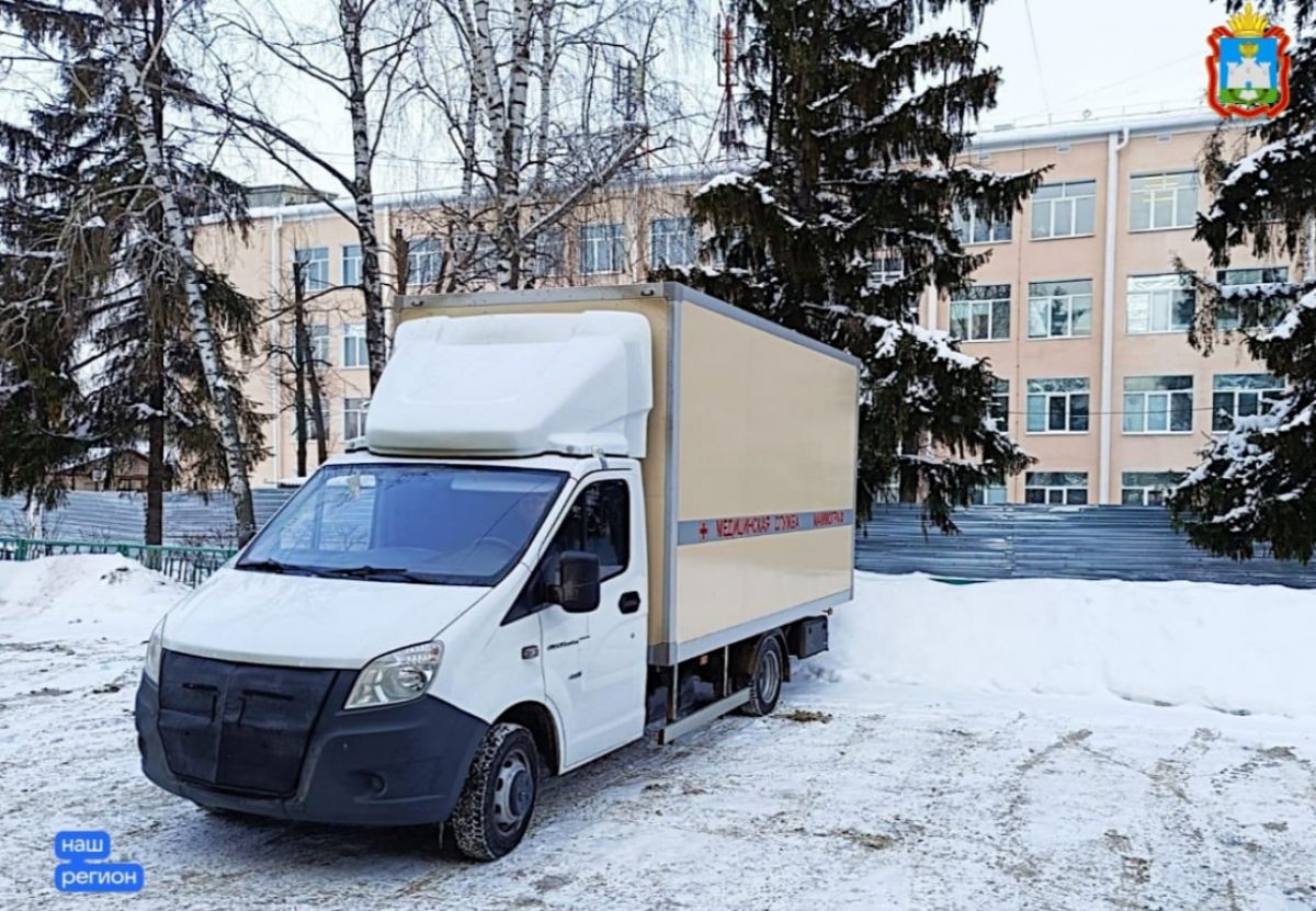 К пациентам третьей поликлиники Орла сможет приехать передвижной мамограф