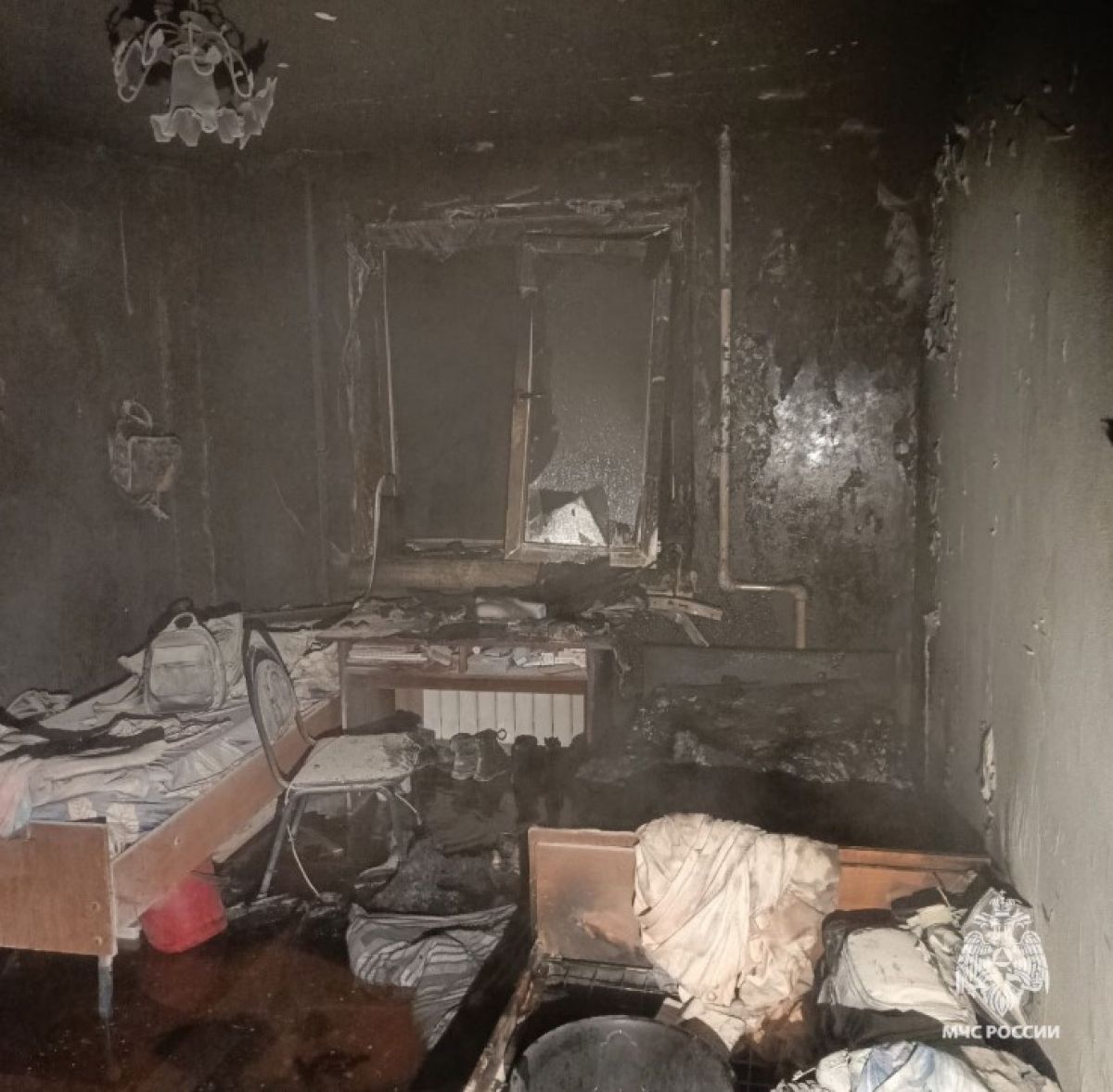 Более 200 человек эвакуировали ночью из-за пожара в орловском общежитии