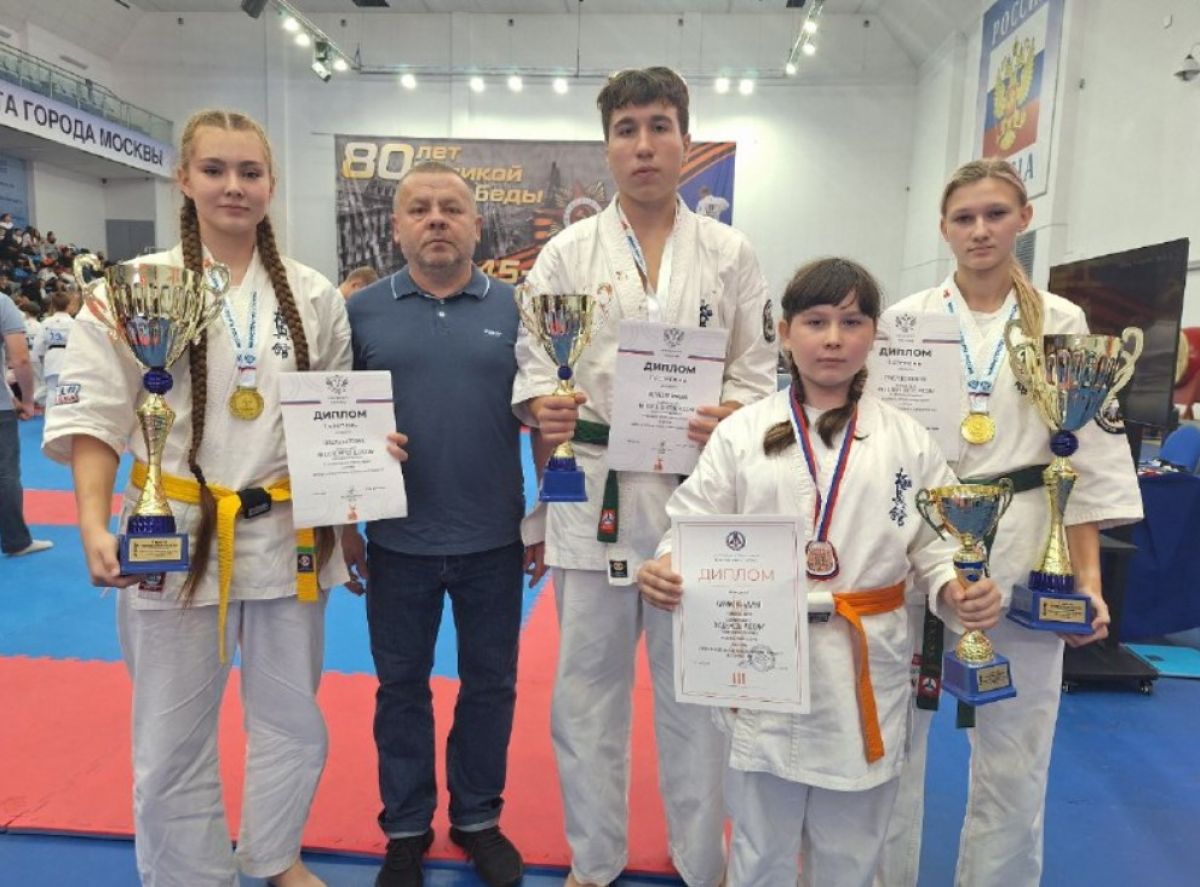 Орловские каратисты завоевали три медали на первенстве России