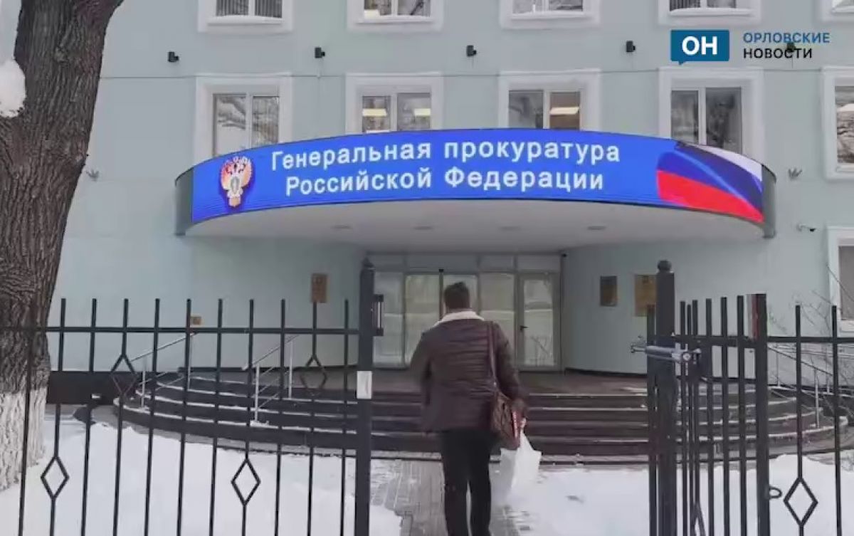 Максим Сушков