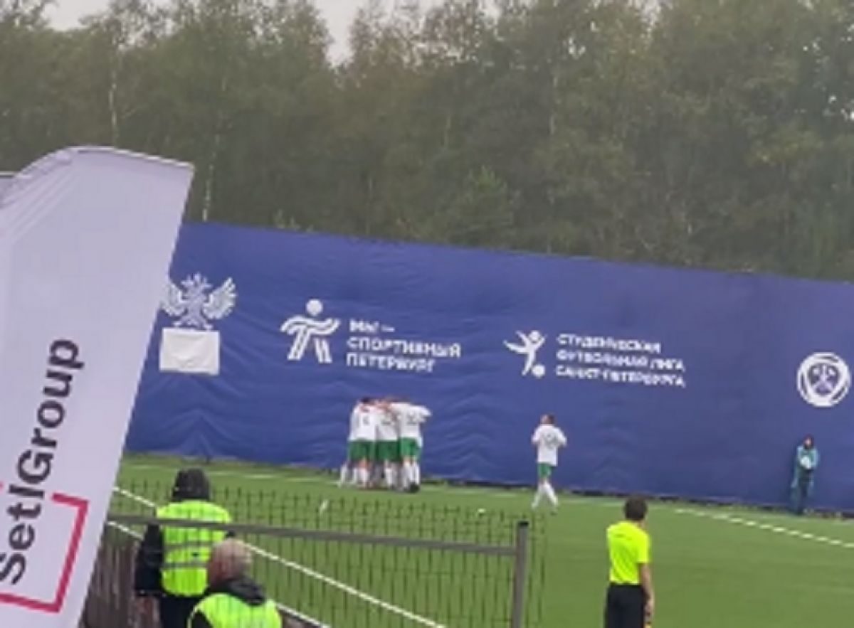 Орловские футболисты вернутся из Питера с победой