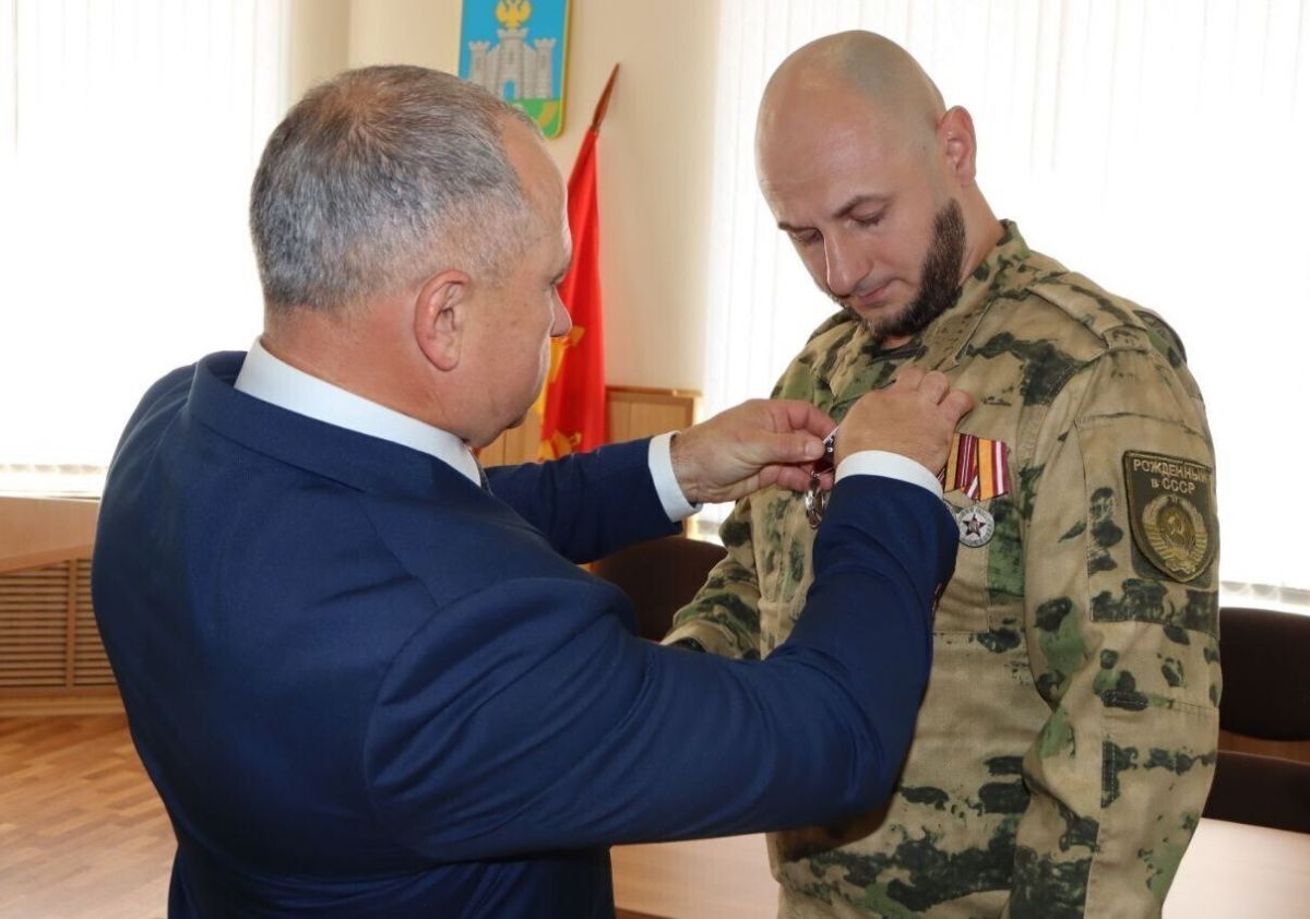 «Автоматчик с Солнцевской» искупил вину на СВО и награжден боевым орденом