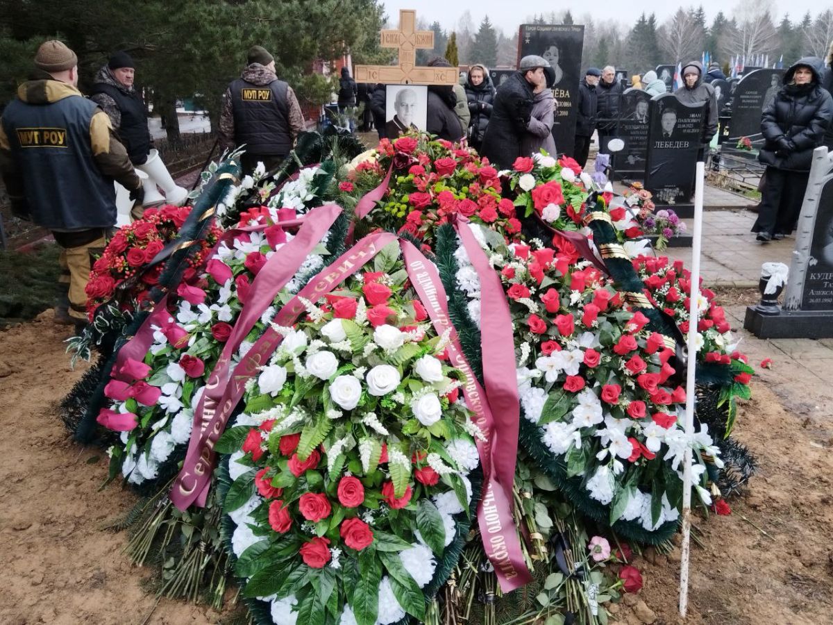 «Он был Человеком»: в Орле простились с Сергеем Ступиным