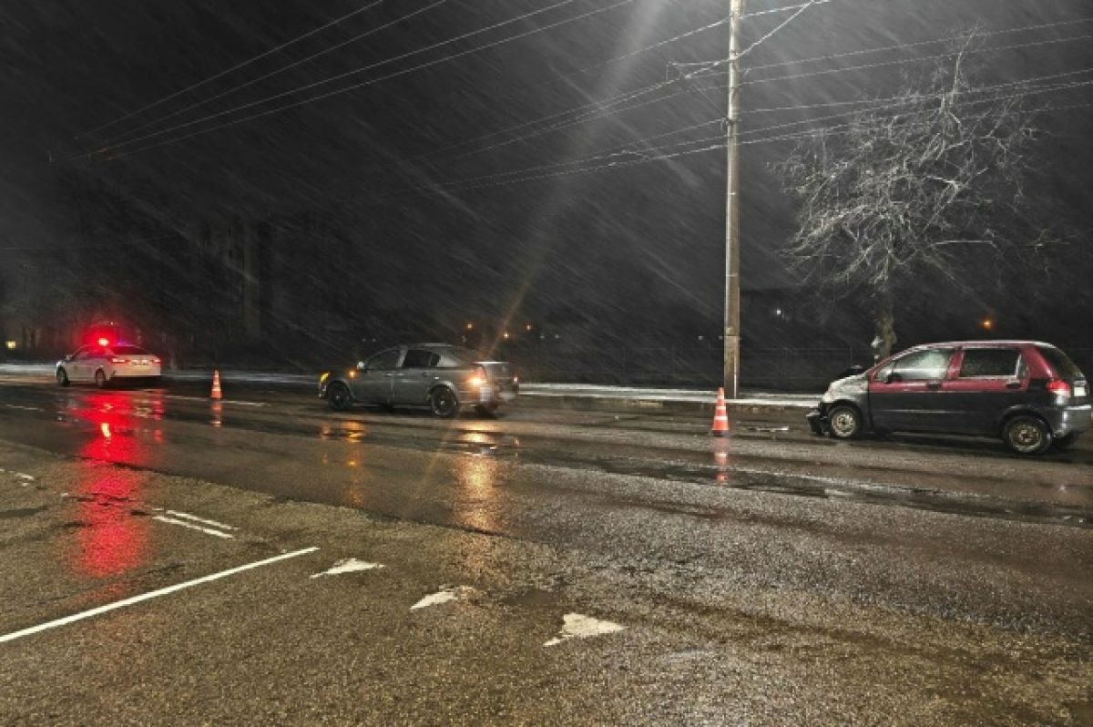 На Московском шоссе водитель «Матиза» въехал в «Астру»